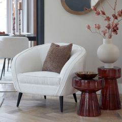 Fauteuil Almond bouclé crème van het woonmerk Light & Living