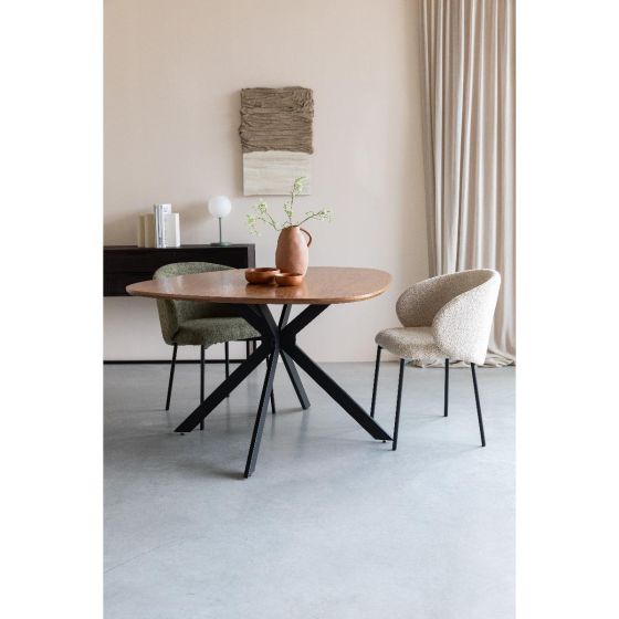 Jonas eettafel organisch rond