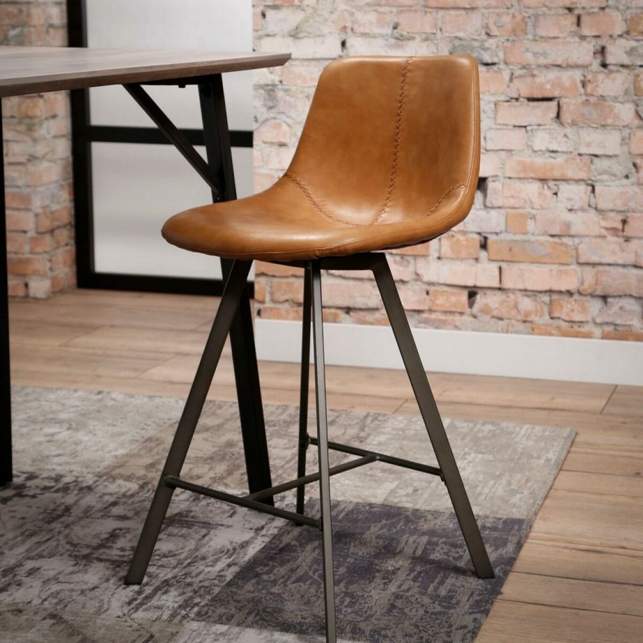 Fraaai Barstoel Jill Kuip